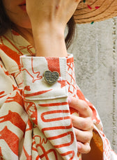 Chaqueta Denim Rupestre – print arte rupestre Chiribiquete