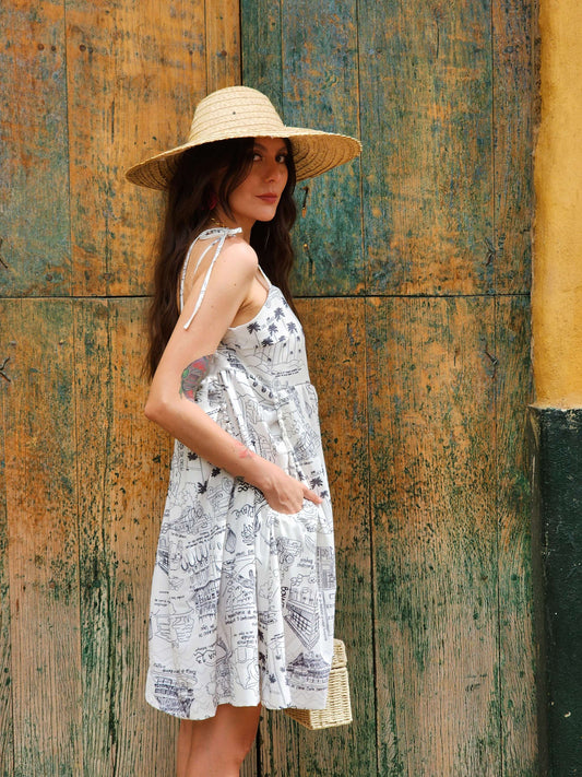 VESTIDO PEREGRINA SITIOS TURÍSTICOS