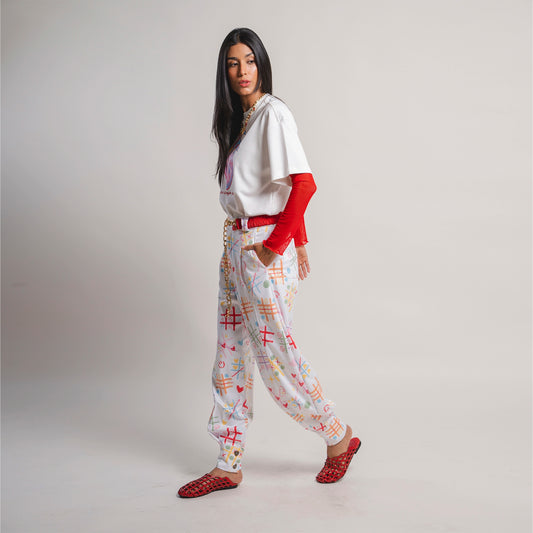 PANT BOTA PUÑO ENTRE RISAS Y TRAZOS