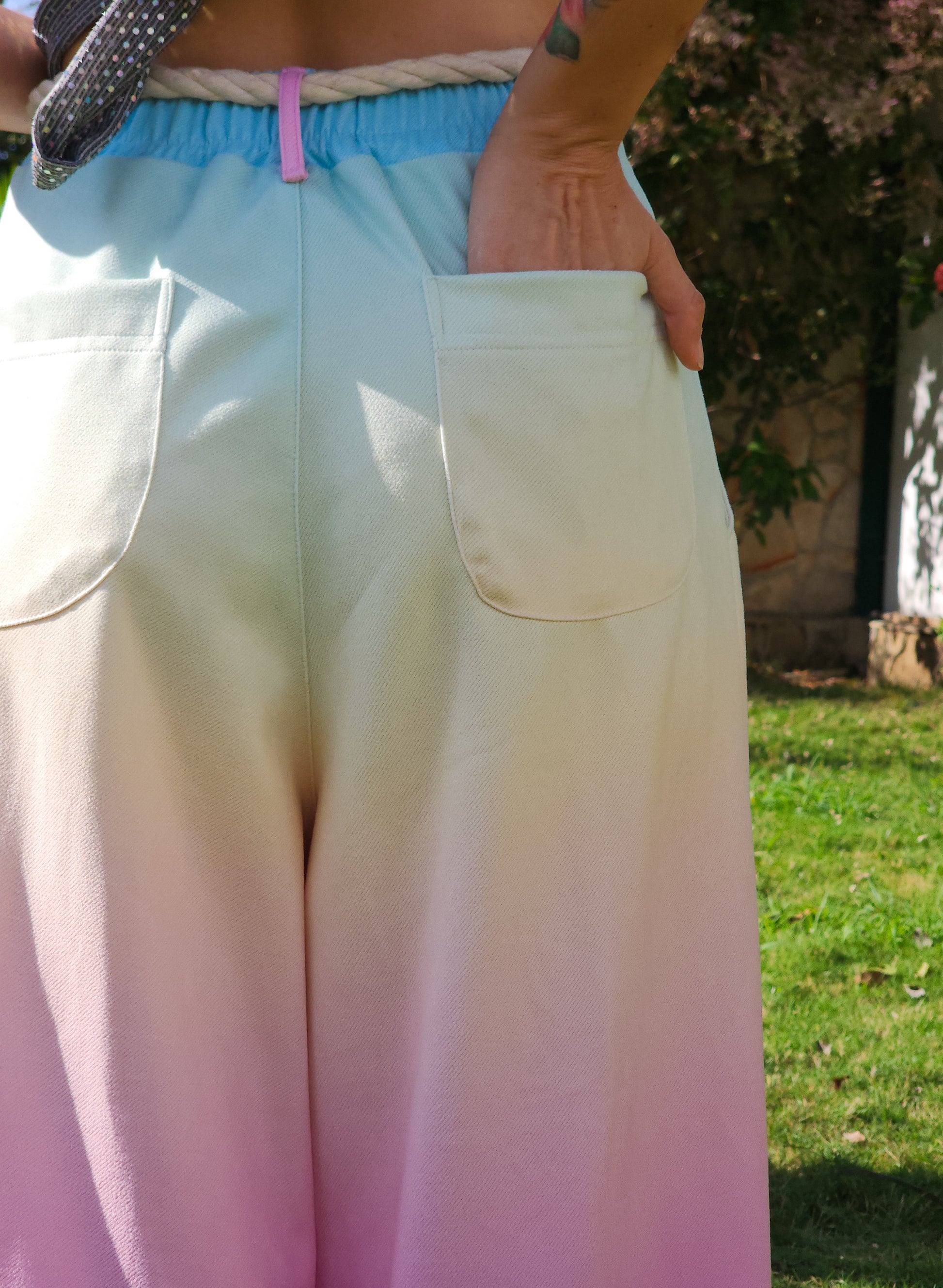 PANT ONDAS SUNSET
