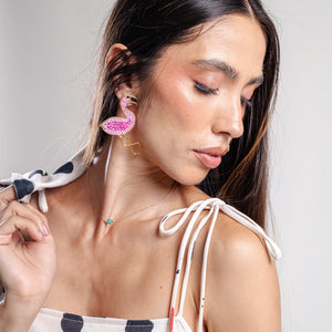 MINIVESTIDO ENTRE SOMBRAS