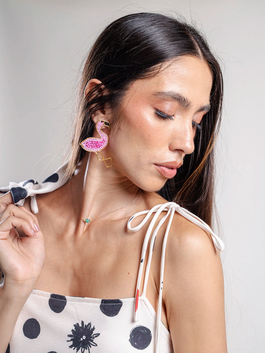 MINIVESTIDO ENTRE SOMBRAS