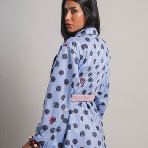 SOBRETODO ENTRE SOMBRAS