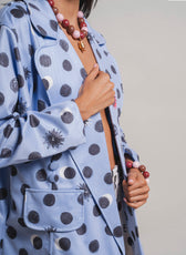 Sobretodo Entre Sombras - detalle manga y print polka dots artesanal, moda colombiana Bucaramanga