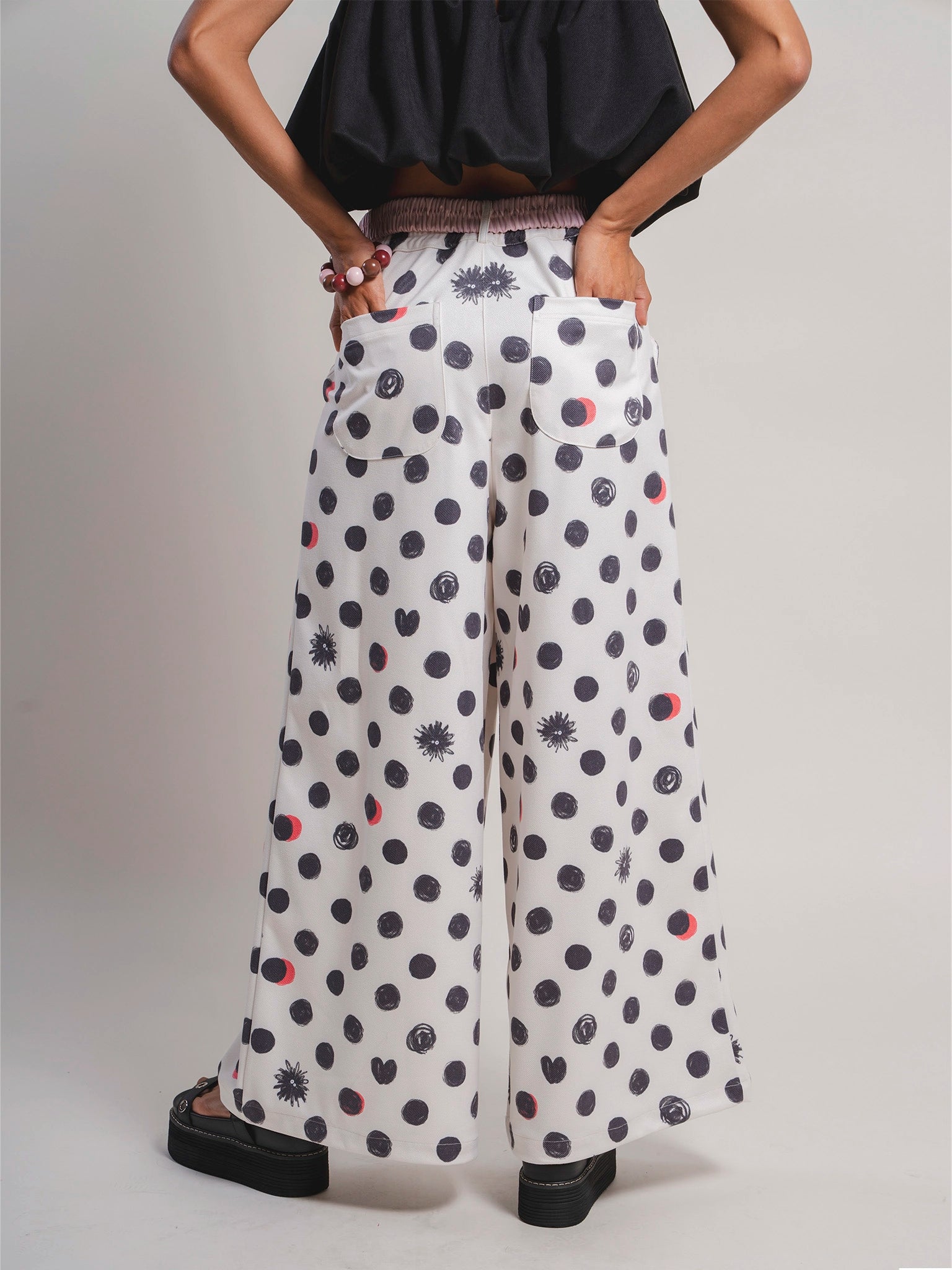 PANT ONDAS ENTRE SOMBRAS