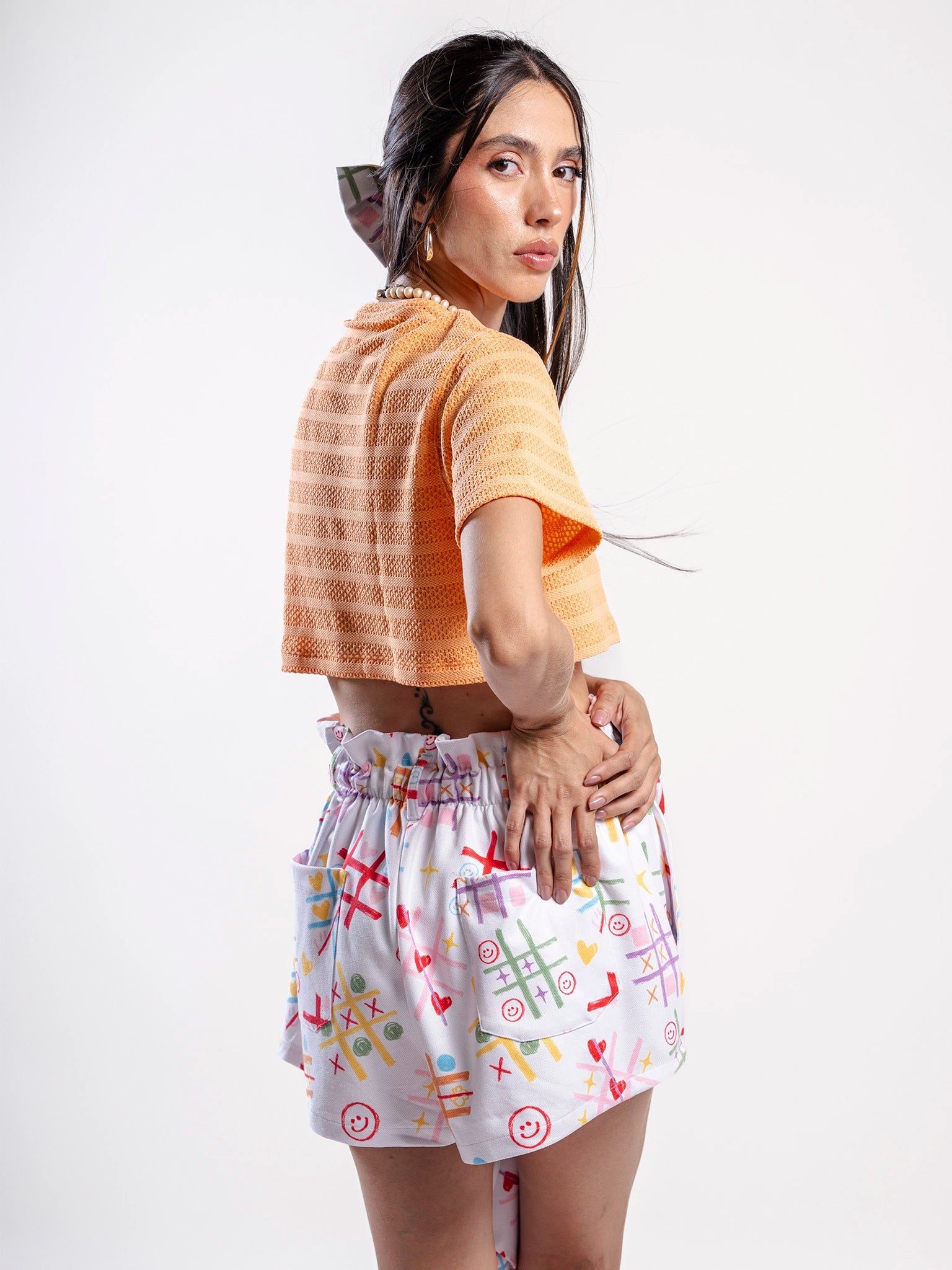 MINI SHORT ENTRE RISAS Y TRAZOS